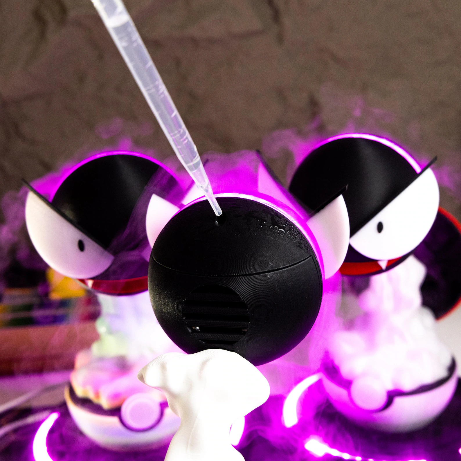 LED Gastly Ghost Humidifier with Ambient Light – Desktop Water Spray Air Purifier